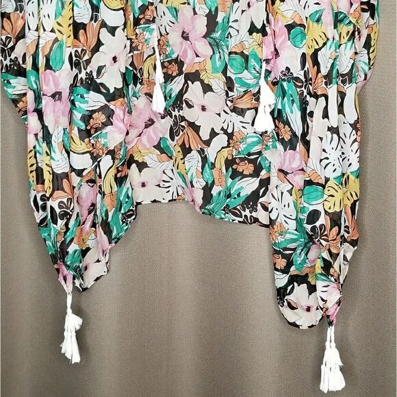 Onessize Lane Bryant Floral Tasseled Scarf Ruana - Picture 6 of 9